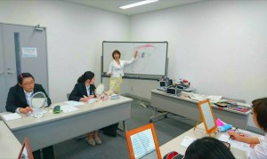 沖縄　メイクスクール メイクアップ　プロスクール